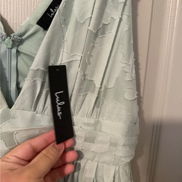 Lulus Light Green Textured Dress L NWT - Picture 9 of 11
